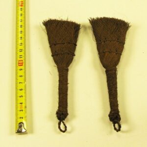 Huis and Tuindecoratie Coconut Brush 160mm.
(1 Plants/Order)(cmP cmH)